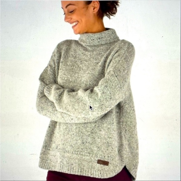 sherpa adventure gear Sweaters - Sherpa adventure gear marled gray Marino wool and alpaca mock neck sweater